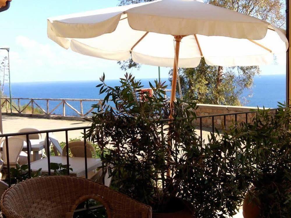 Ostello Bellavista Санта Мария Наварезе Екстериор снимка